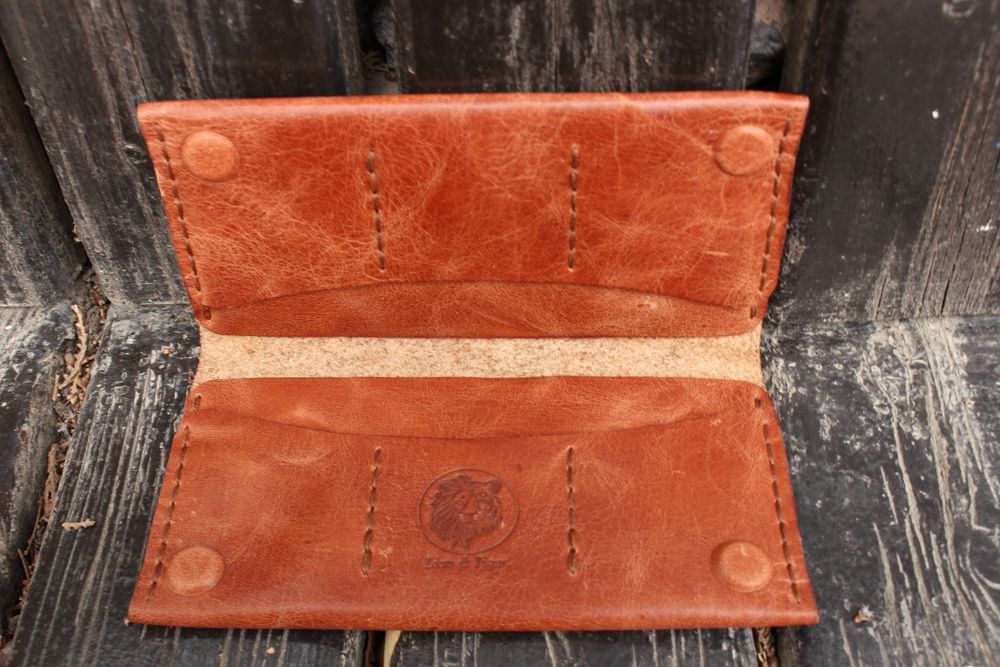 Кожаные кошельки, портмоне, бананки