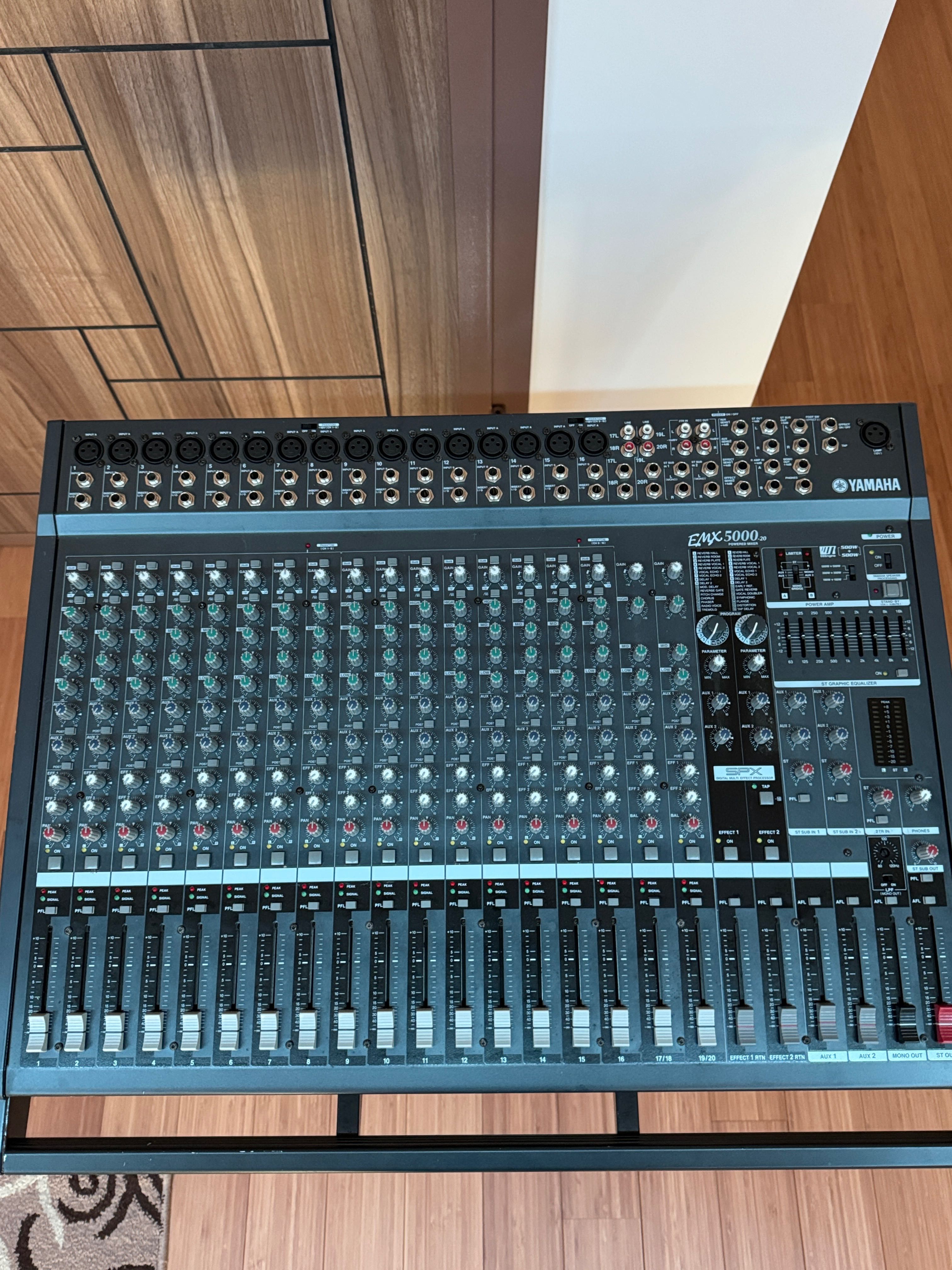 Пулт Yamaha EMX 5000 Power Mixer