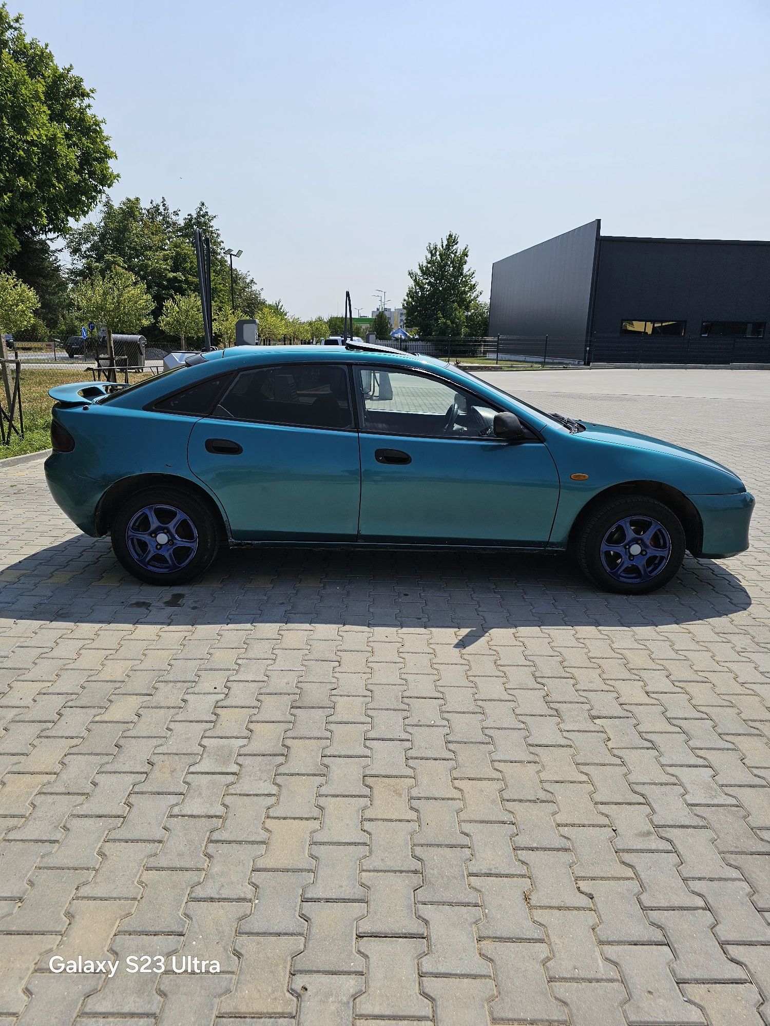 Mazda 323f 1.5i газ/бензин