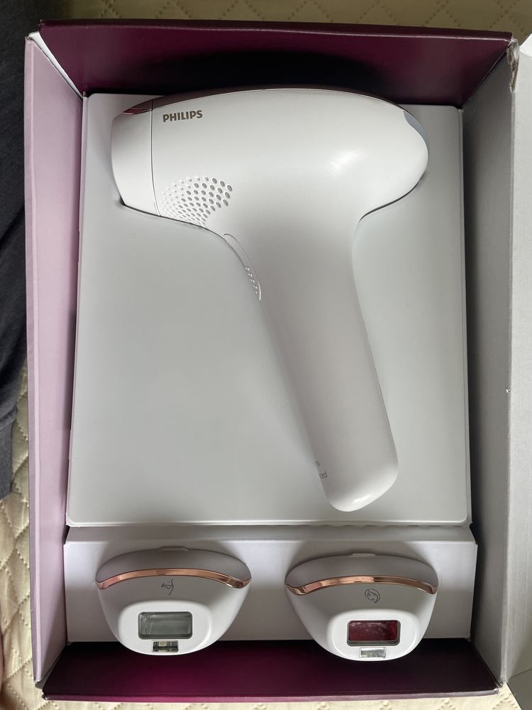 Vând Epilator IPL Philips Lumea SC1998/00