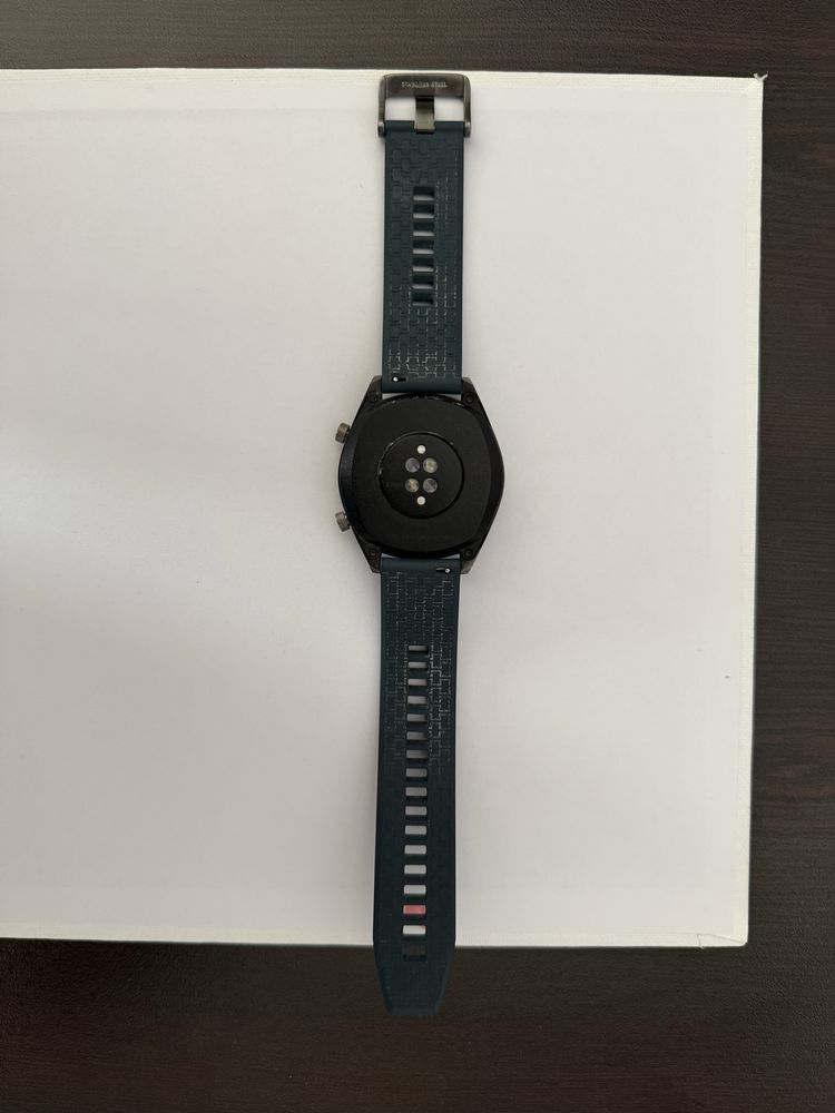 Huawei WATCH GT смарт часовник
