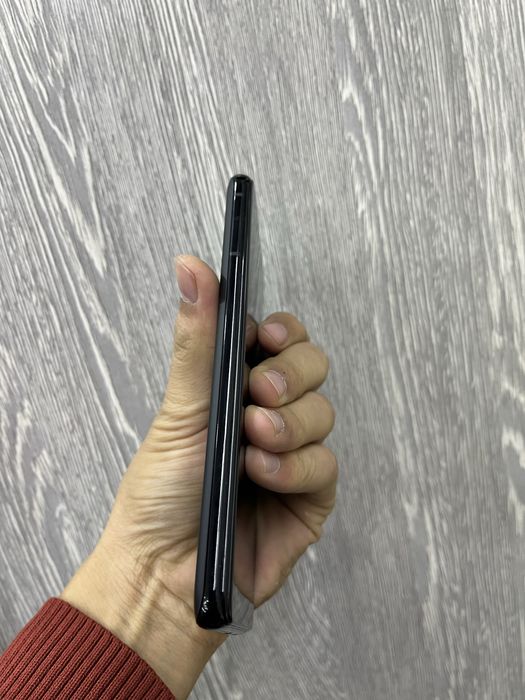 SAMSUNG S21 Ultura 256GB   .