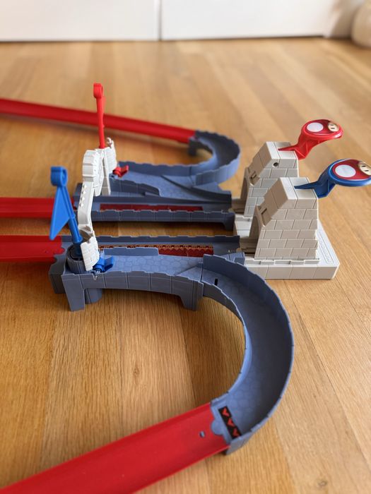Писта Hot Wheels Mario Kart Bowser's Castle Trackset