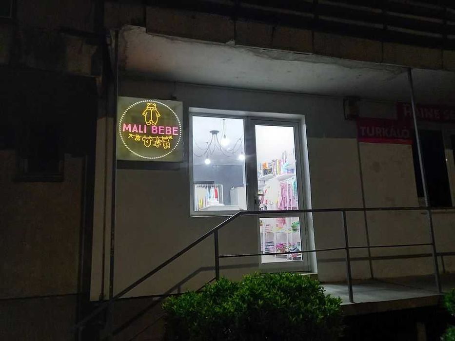 Reclama Luminoasa cu led 80x80 ,senzori crepuscular si invertor