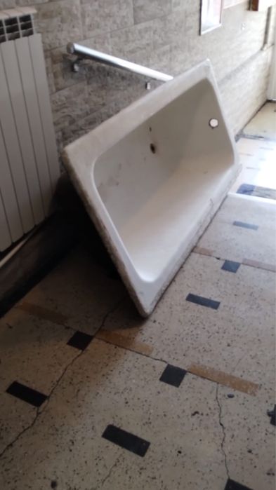 Donez cada pentru fiare vechi