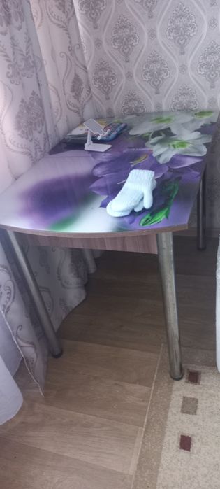 Продам стол бу стекло самовывоз