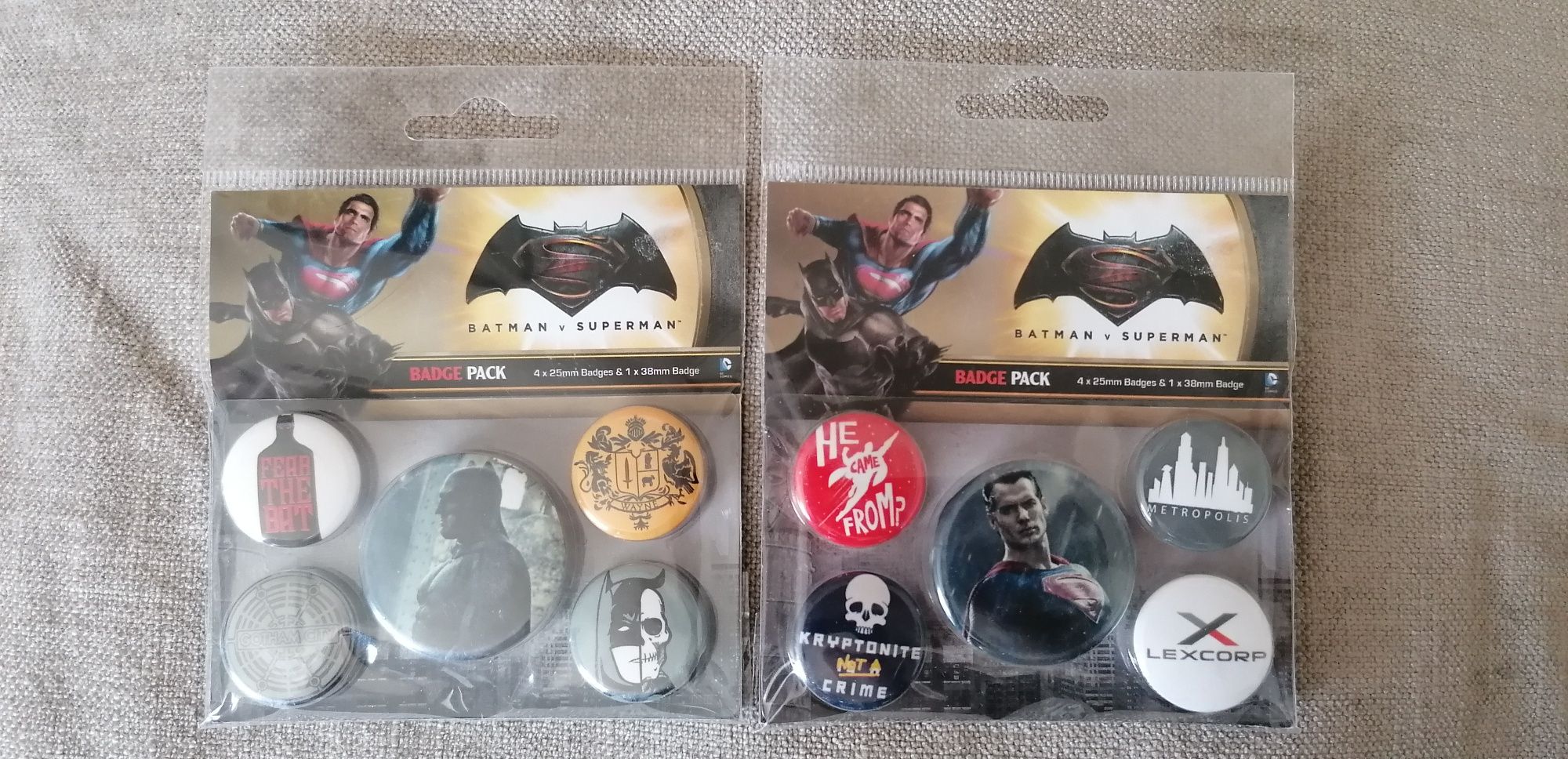 Set 5 Insigne Batman Superman DC Comics