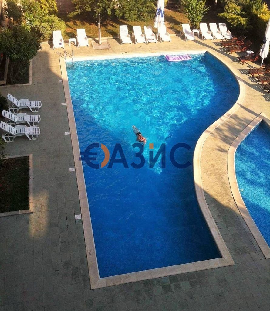 Продава се Двустаен апартамент в к.к. Слънчев бряг - 50 кв.м за 1190 €/кв.м - Снимка #8