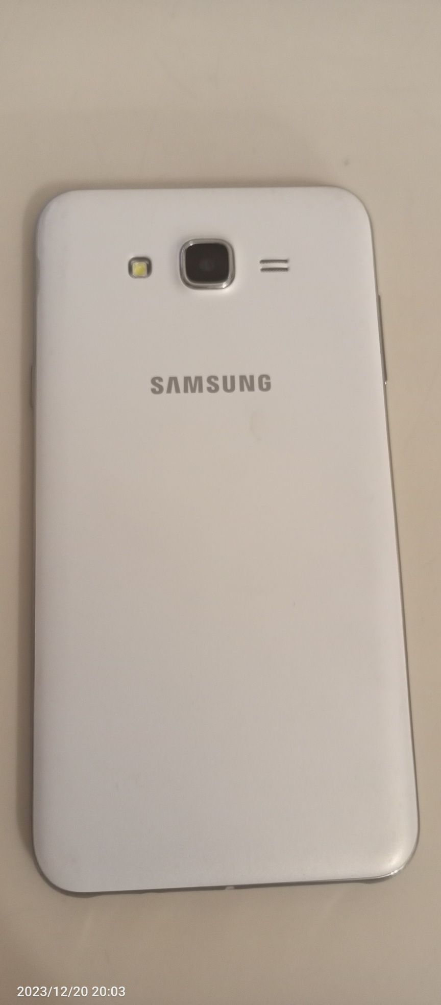 Samsung j7 в отличном состоянии