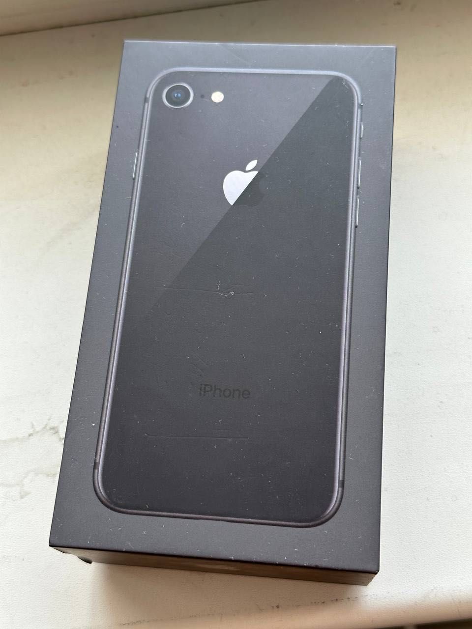 Iphone 8 64 gb spaceGray