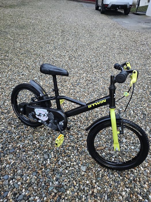Bicicleta copii Btwin Robot 500 16" + casca + rotile ajutatoare Cube