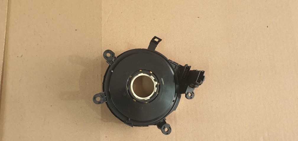 Spira volan bmw seria 1, 3 x1 x3 e87 e81 e90 e91 e84 e83    9122509-04