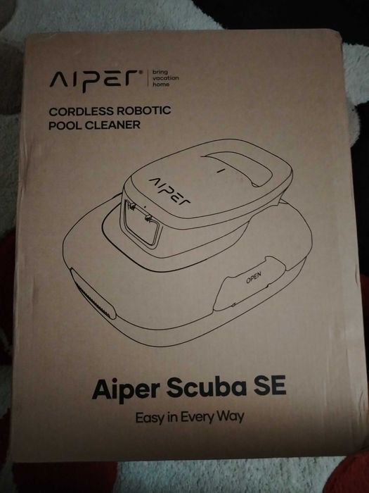 Robot pentru curățare piscinei  fără fir