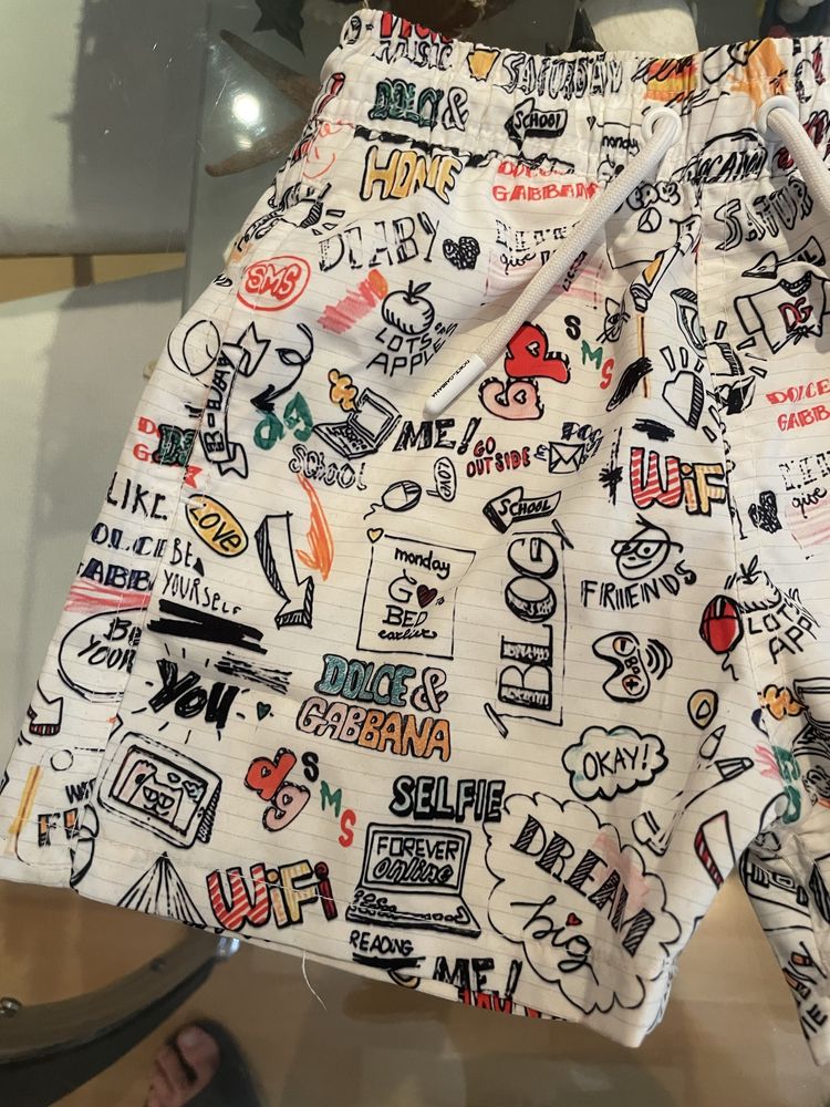 Продавам Оригинални Dolce and Gabbana