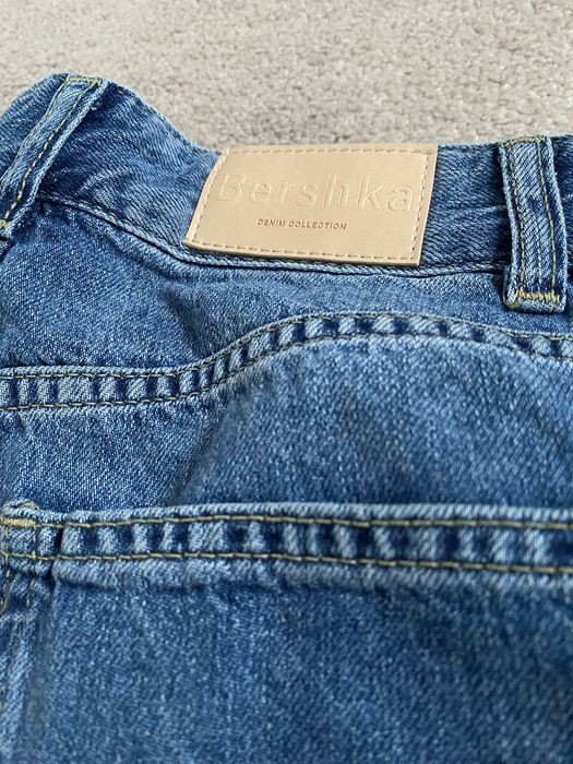 Pantaloni scurti de blug Bershka