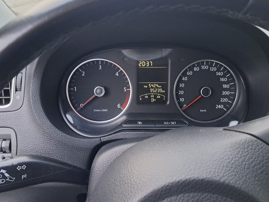 Volkswagen Polo 1.2 TDI, 75 CP