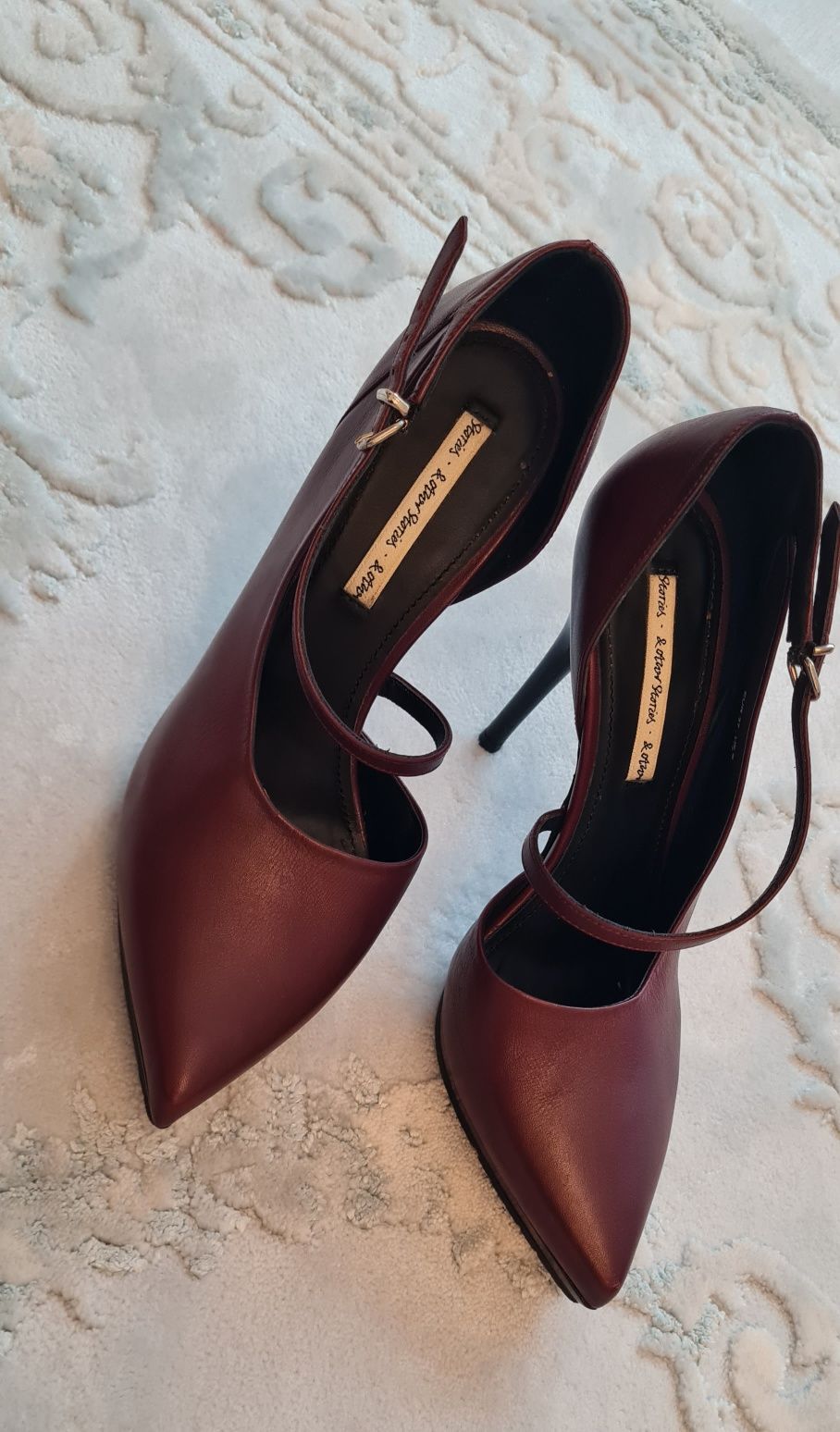 Pantofi piele naturala grena toc inalt m37