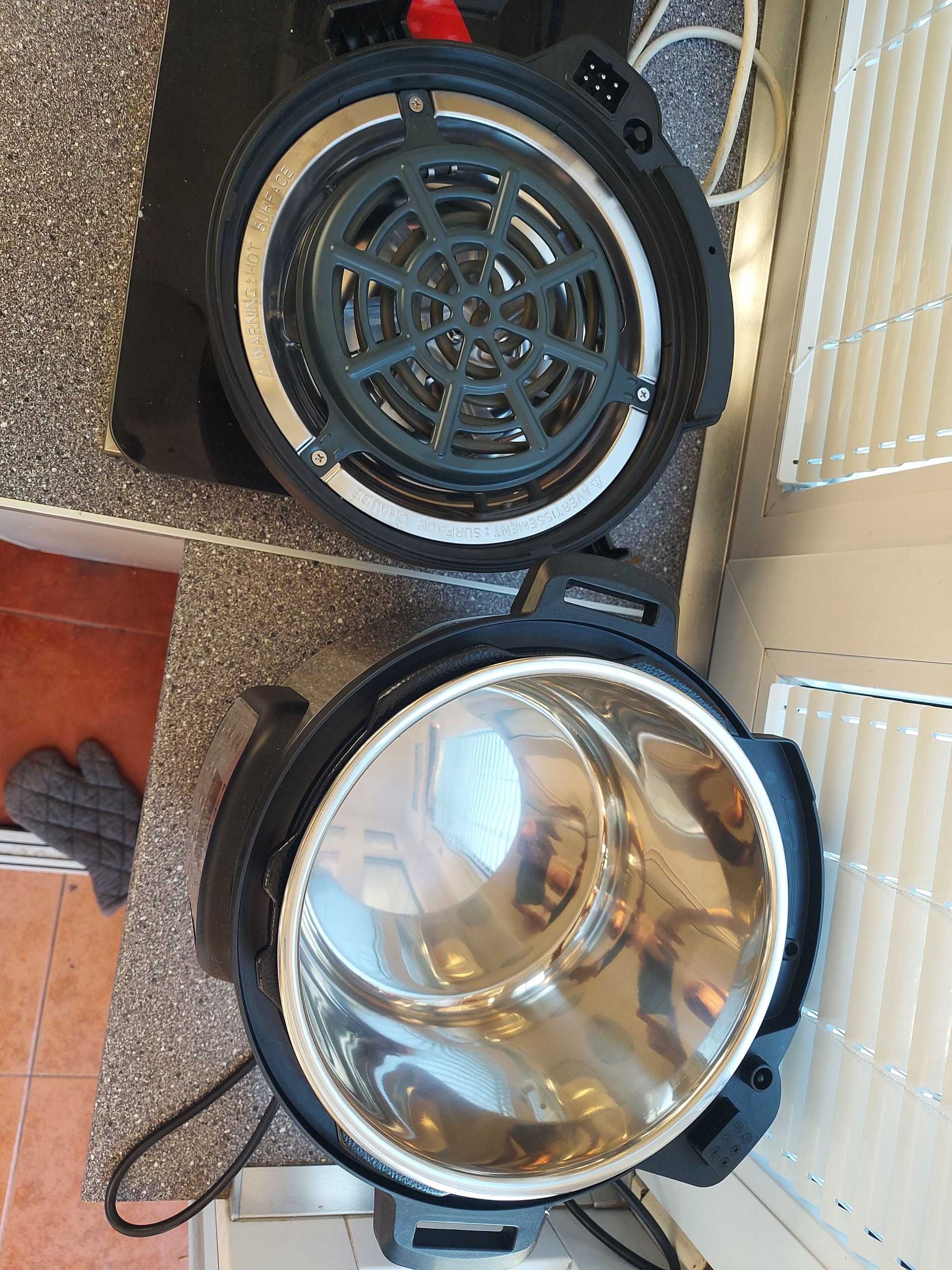 Мултифукционален уред за готвене Instant Pot Duo Crisp + Air Fryer