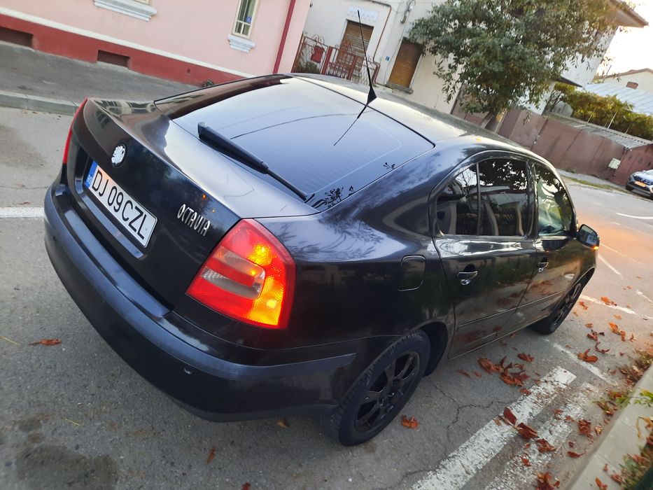 Vand Skoda Octavia 2,1.9d,DSG, 181000KM Reali, proprietar de 15 ani!