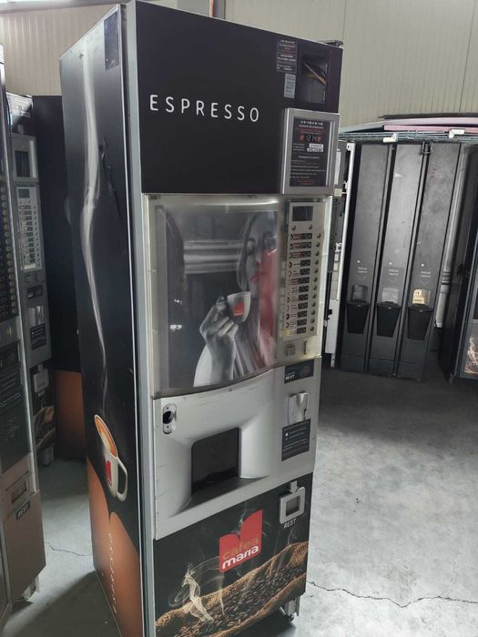 Vand automate de cafea RHEA Sagoma MILANO