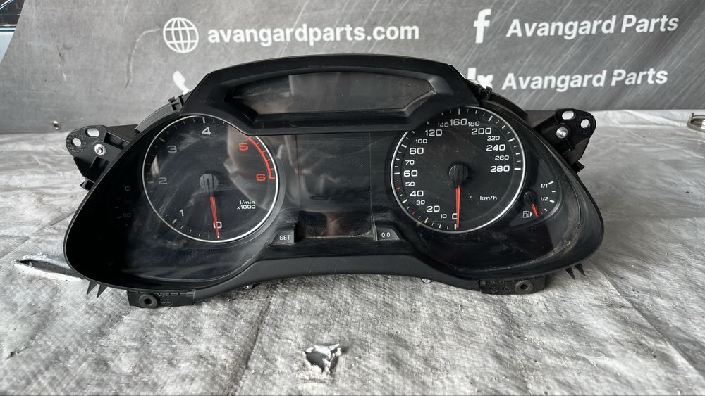 2 броя Километраж Audi A4 B8 (2007-2011)