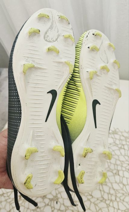 Ghete fotbal crampoane Nike Mercurial Victory6 originali 34