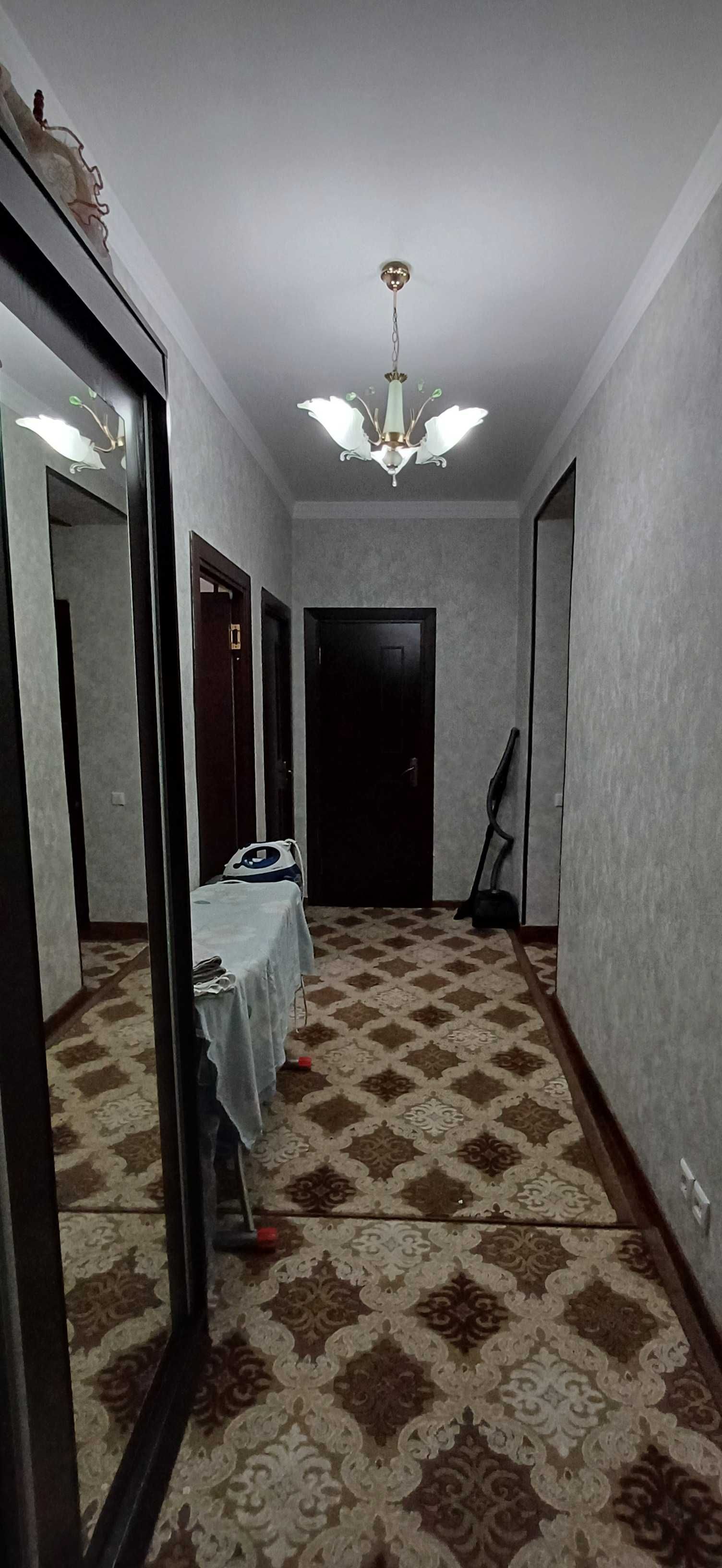 Kvartira sotladi srochna arzon