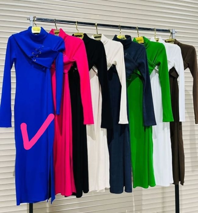 Продам платье теплое