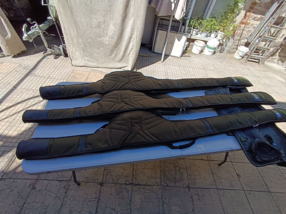 Продавам шаранджийски въдици комплект със стока и сигнализаторири