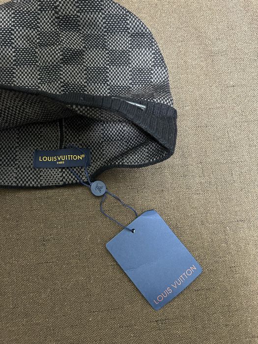 Caciula Louis Vuitton