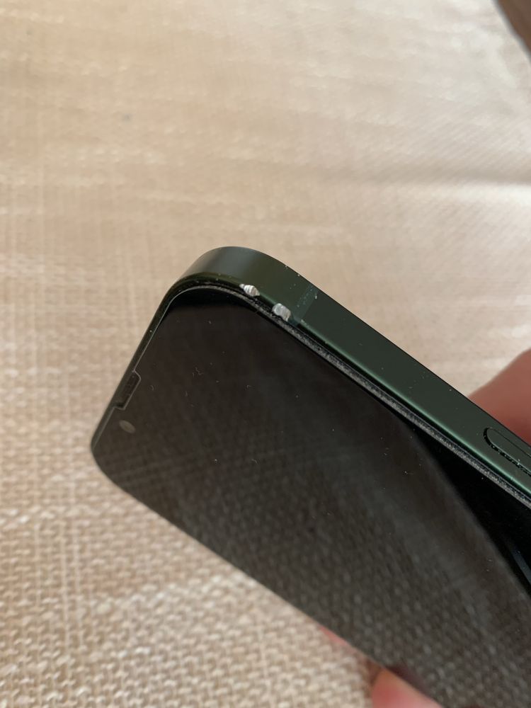 Iphone 13 Green