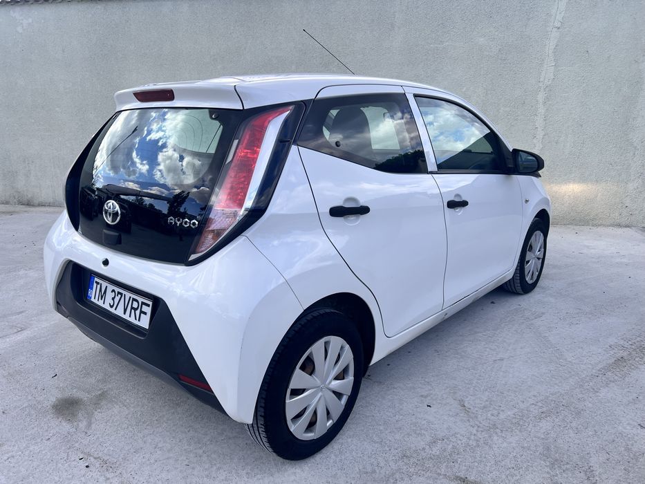 Toyota Aygo usor avariat