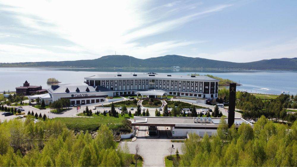 Дрон / Квадрокоптер