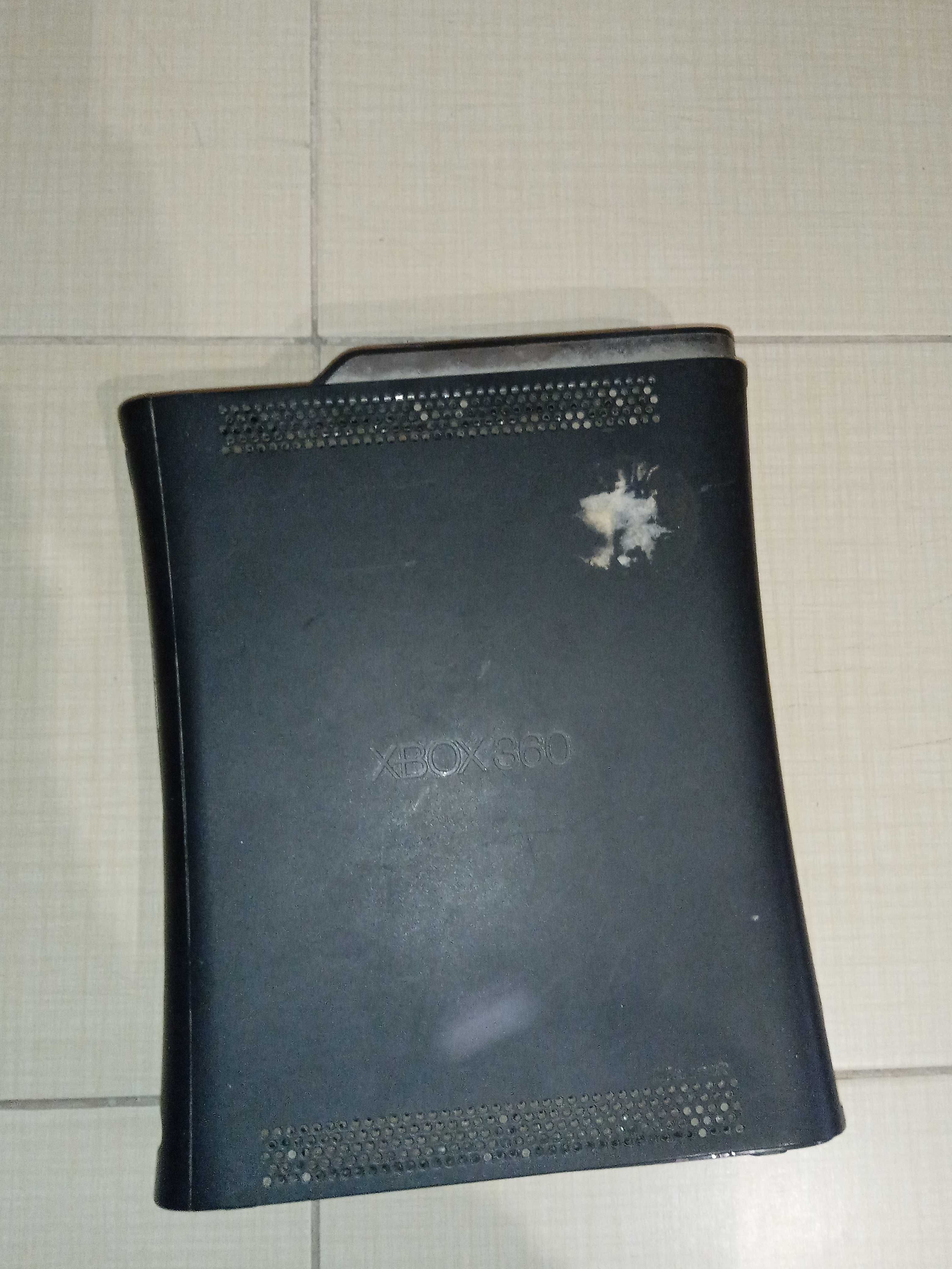 Продавам Xbox 360 128g