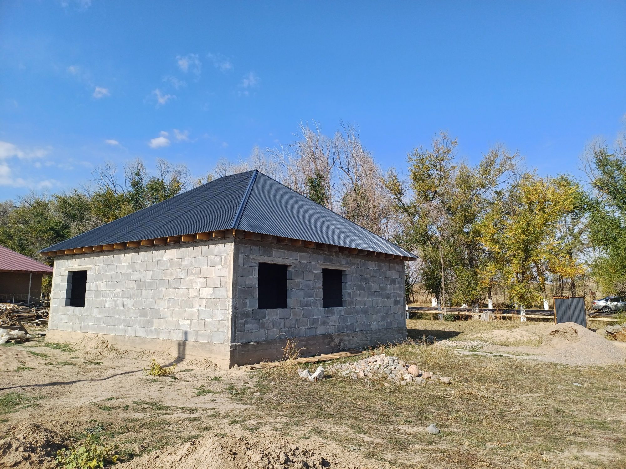 Битпеген Уй сатылады, не достроенный  продам дом