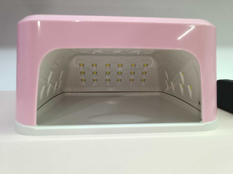 UV LED лампа за маникюр