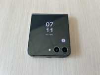 Продавам Samsung Galaxy Z Flip5 256/8GB