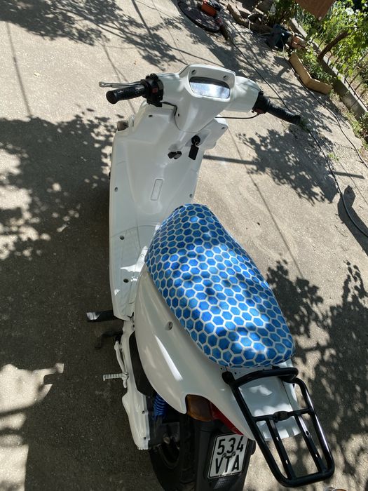 Vand Yamaha MBK 49cc in stare buna