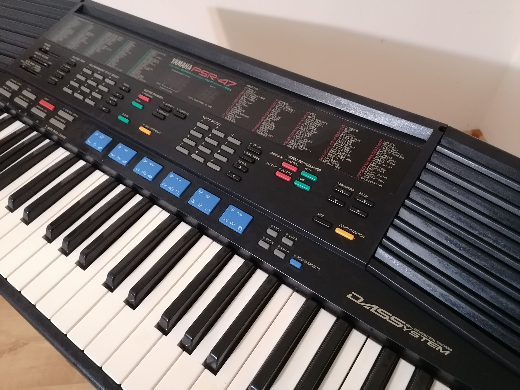 YAMAHA PSR-47 DASystem 5050 dual orga pian digital polifonic