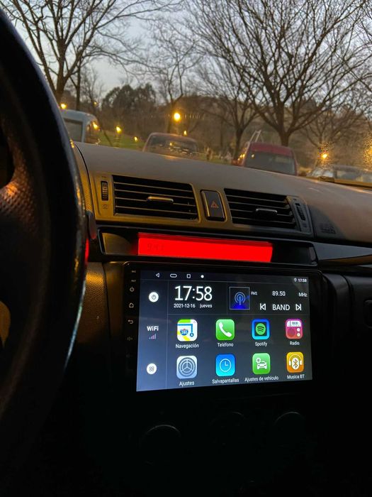 Navigatie Android 14 Dedicata Mazda 3 - QLed CarPlay Android Auto 4G