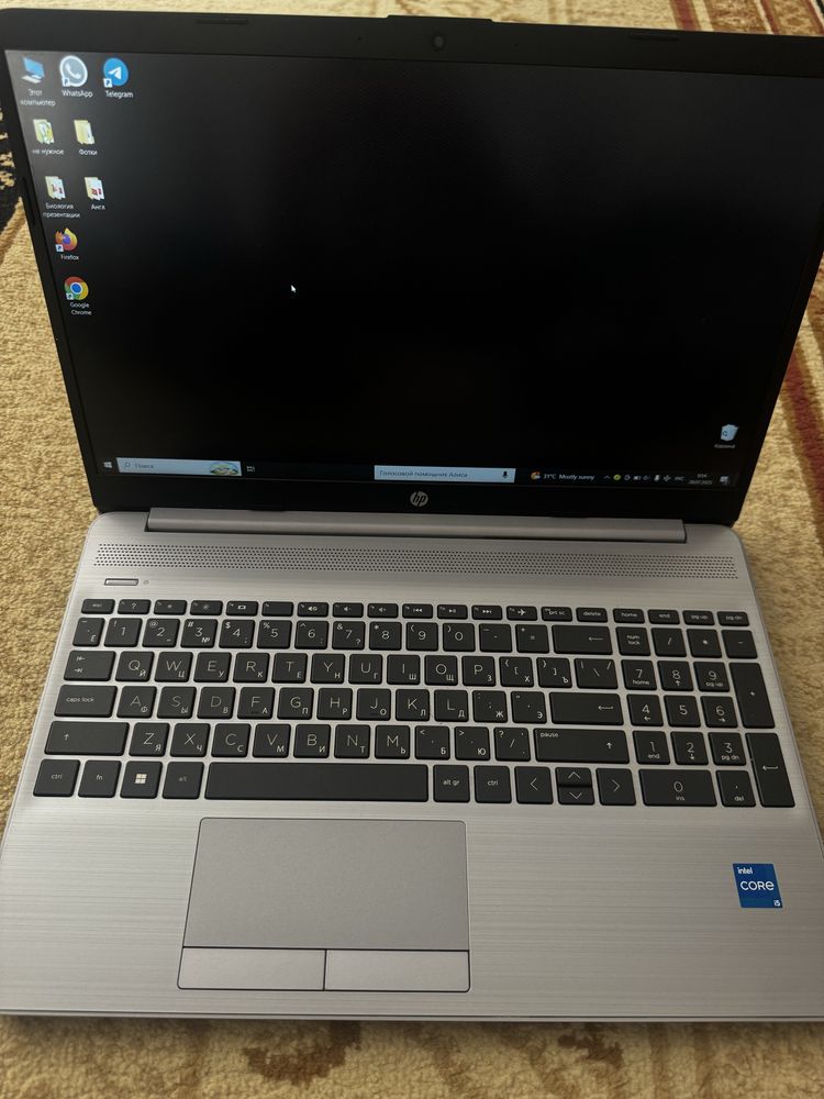 Продаю ноутбук HP 250 G8
