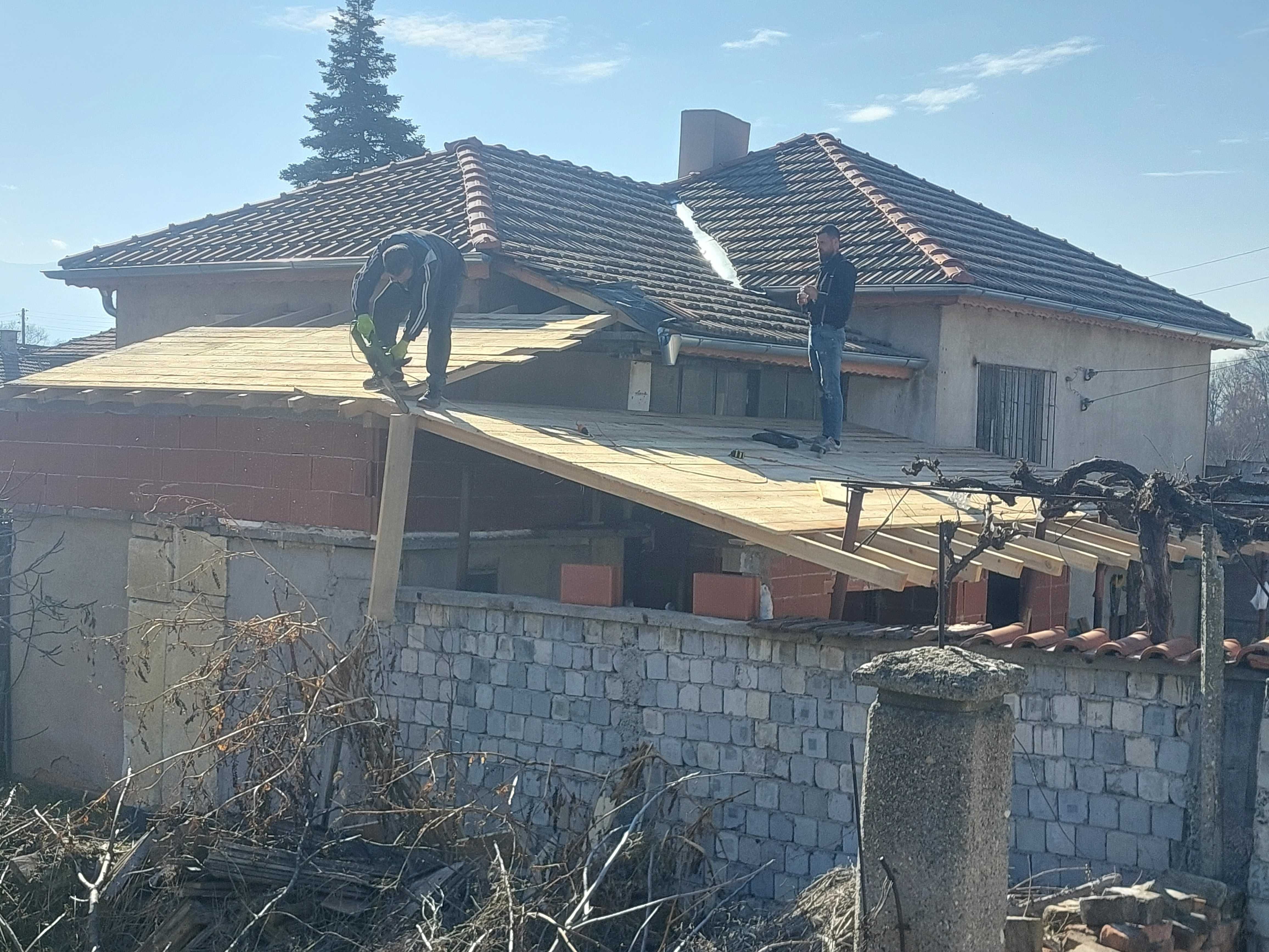 Изграждане на покриви и навеси