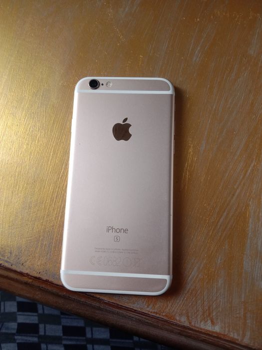 Продай айфон 6s в хорошем состоянии