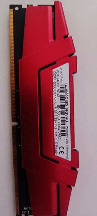 Рам памет 2х8 гб 3000 Mhz