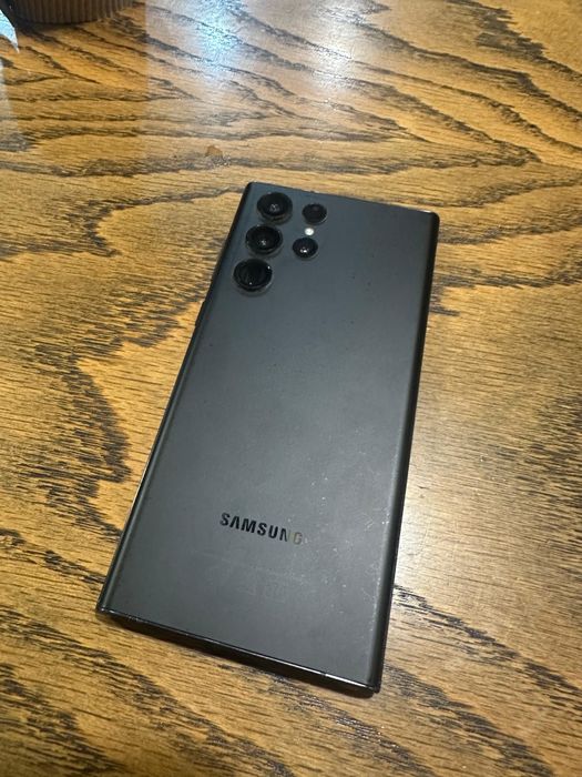 Самсунг s22ultra 256 g