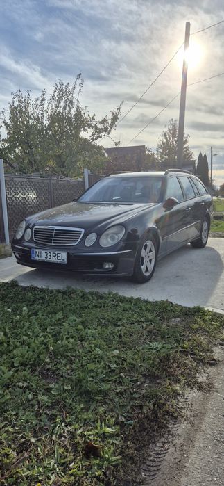 Mercedes Benz E 270
