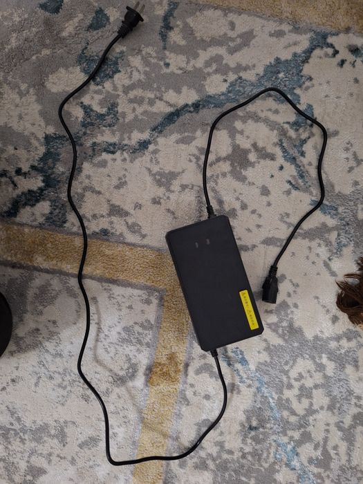 Зарядчик для электро велик