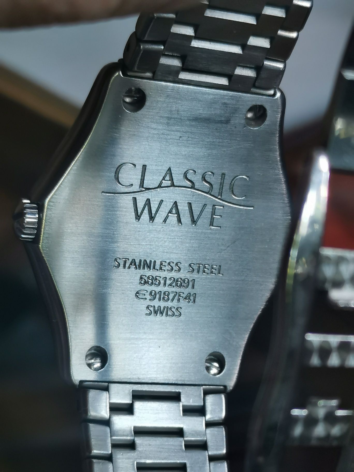Ebel Men's Classic Wave 37mm