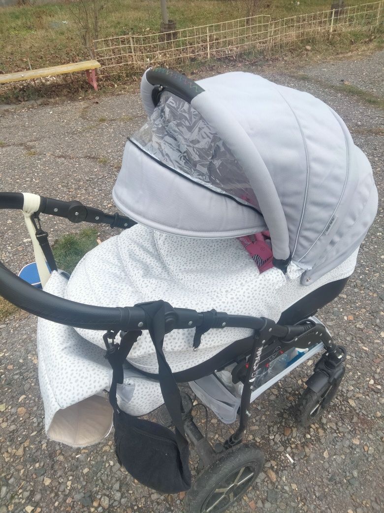 Комбинирана бебешка количка Baby Merc Zippy 3 в 1