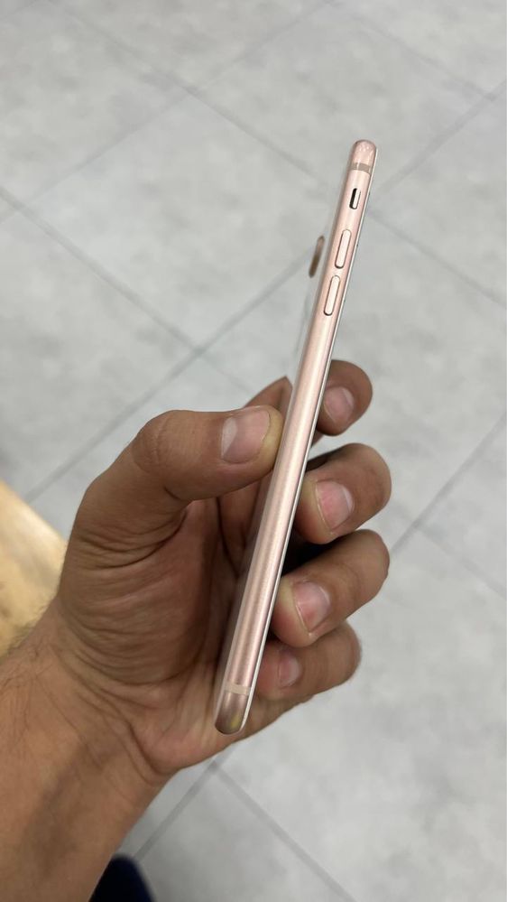 iphone 8 + ideal